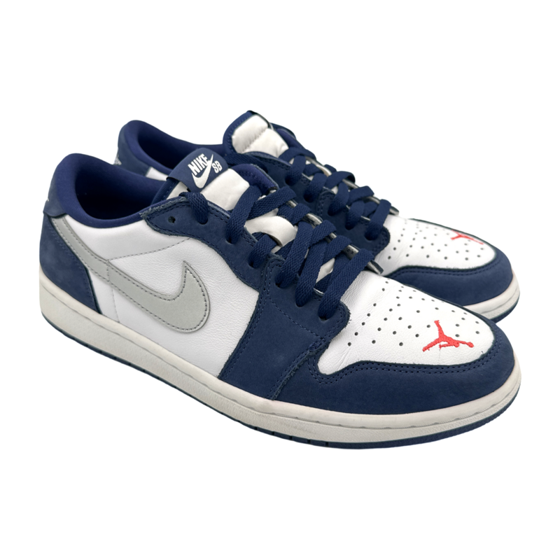 Jordan 1 Low SB Midnight Navy