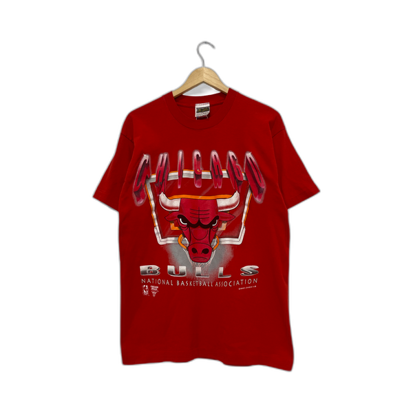 90s Vintage Chicago Bulls Tee - Classic Sportswear