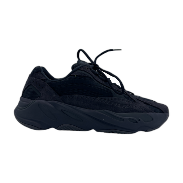 adidas Yeezy Boost 700 V2 Vanta - Pre-Owned Sneakers
