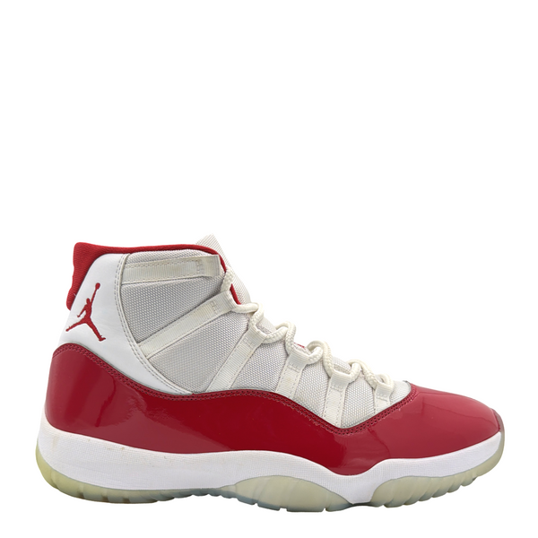 Jordan 11 Retro Cherry (2022)