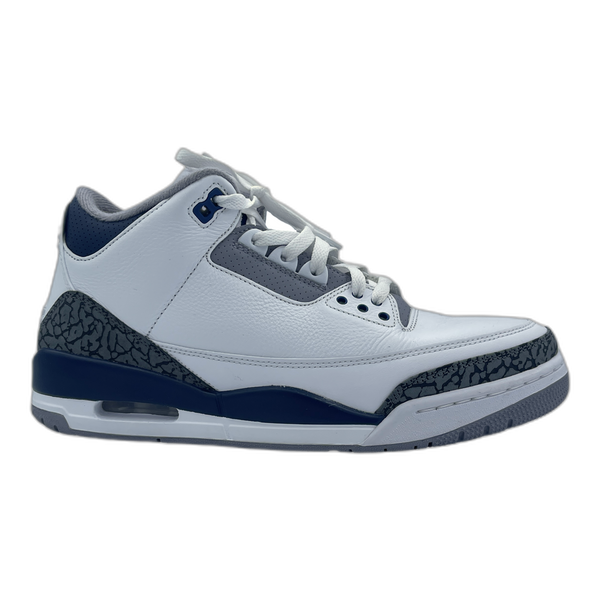 Jordan 3 Retro Midnight Navy - Iconic Style and Comfort
