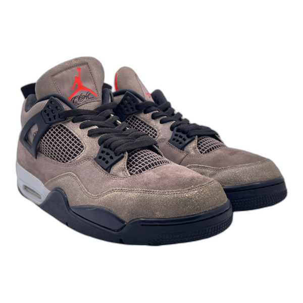 Jordan 4 Retro Taupe Haze - Pre-Owned Sneakers