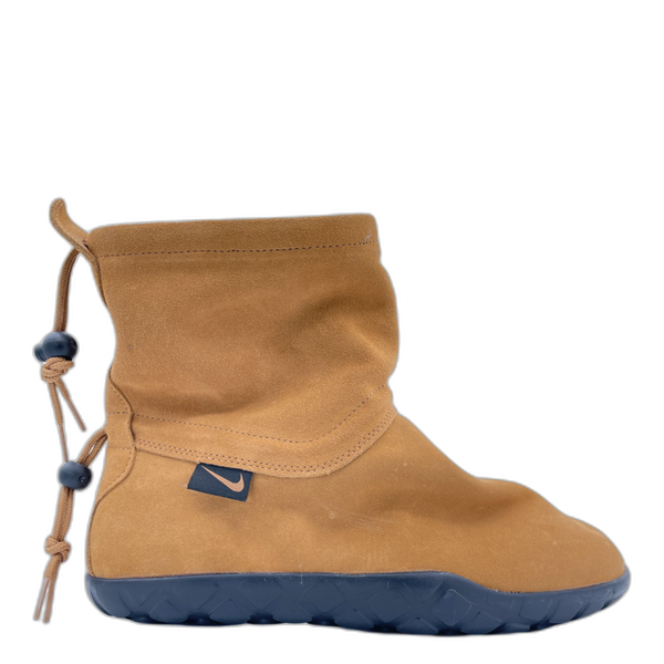 Nike Chukka Moc Ultra - Pre-Owned Sneaker