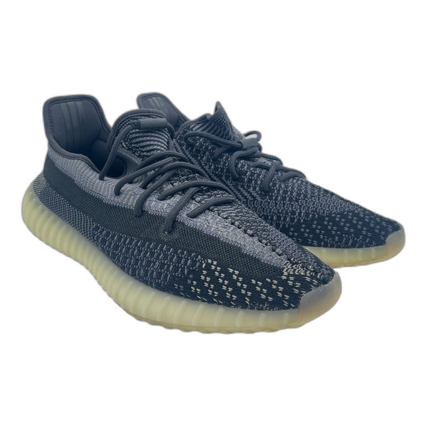 adidas Yeezy Boost 350 V2 Carbon